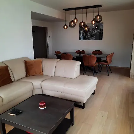 Comme Chez Soi: With Free Parking Ostend