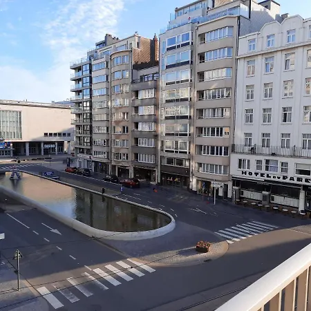 Comme Chez Soi: With Free Parking