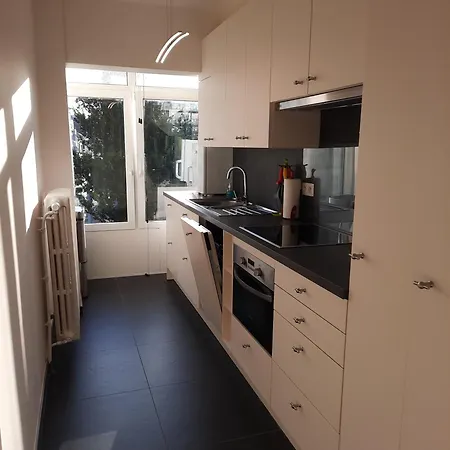 Apartment Comme Chez Soi: With Free Parking *